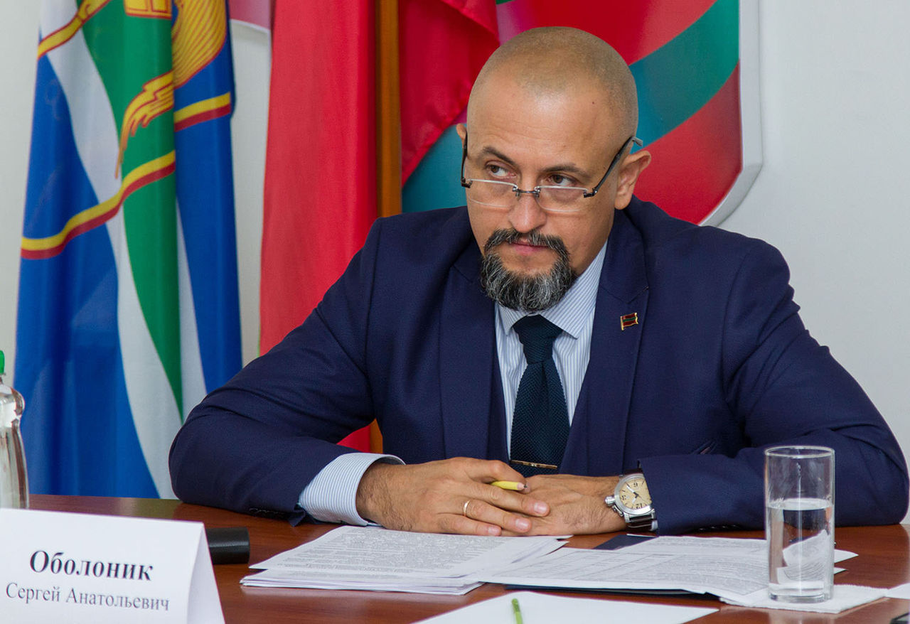 Criza din Transnistria se aprofundează: Economia rămâne și fără forță de muncă.