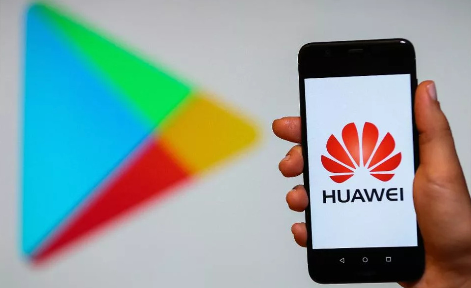 Huawei хочет вернуть на свои смартфоны сервисы Google.