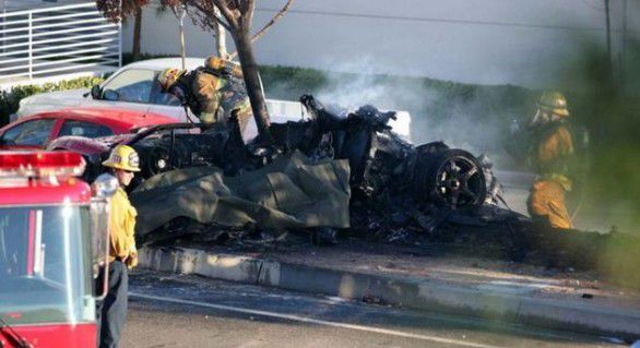 Directorii companiei Porsche refuză să îşi asume orice vină pentru accidentul în care Paul Walker.