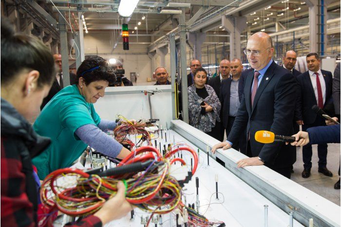 Завод "Dräxlmaier" в Кагуле предоставит 1500 новых рабочих мест.