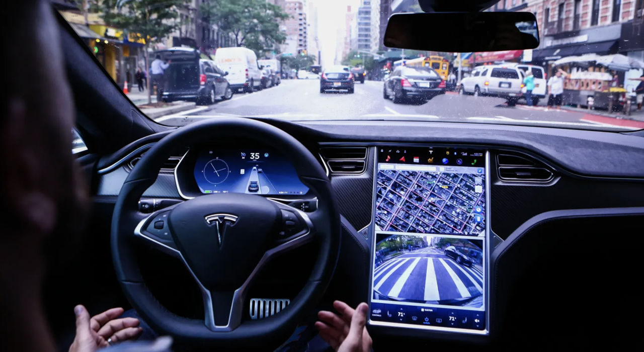 Нидерланды первыми в Европе готовы допустить на свои дороги Tesla с автопилотом.