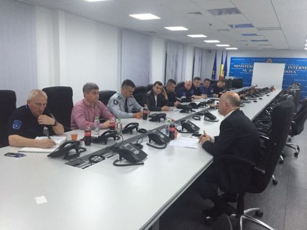 Прошедший накануне ливень нанес немалый ущерб молдавским жителям.