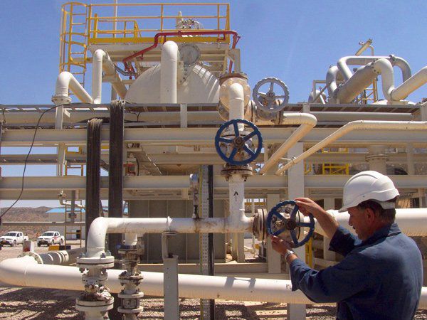 В июле уровень непроданных запасов нефти в стране составил 320,2 миллиона баррелей. Фото: e-gorlovka.com.ua