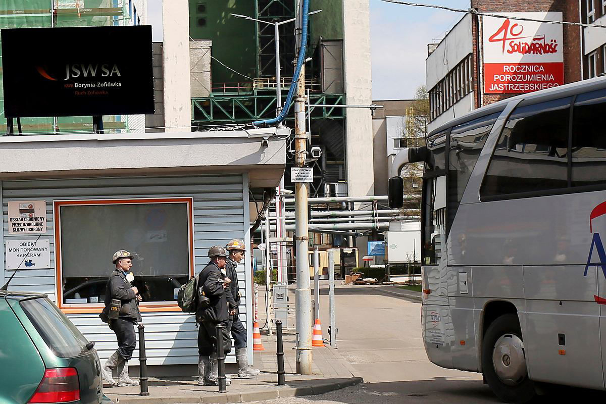 В Польше вторая авария на шахте за неделю: ищут 10 горняков.