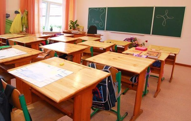 В Одессе подросток распылил в школе газовый баллончик.