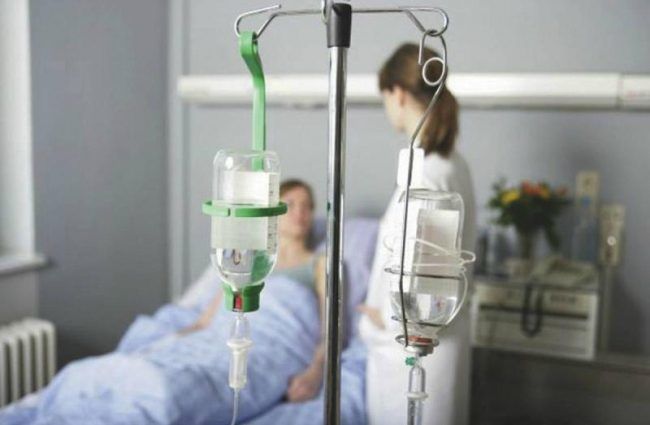 Число пациентов, госпитализированных с пищевым отравлением в районную больницу Сорок, возросло до 48 человек.