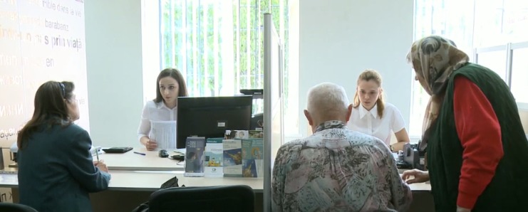 Жители Молдовы стали больше доверять банкам.