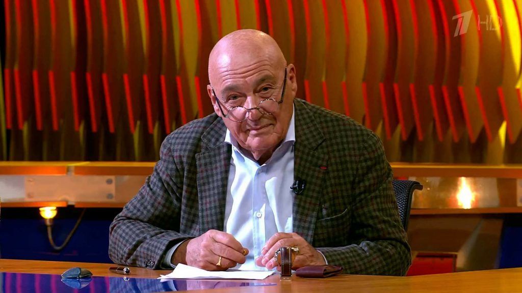 Первый канал убрал из эфира передачу «Познер».