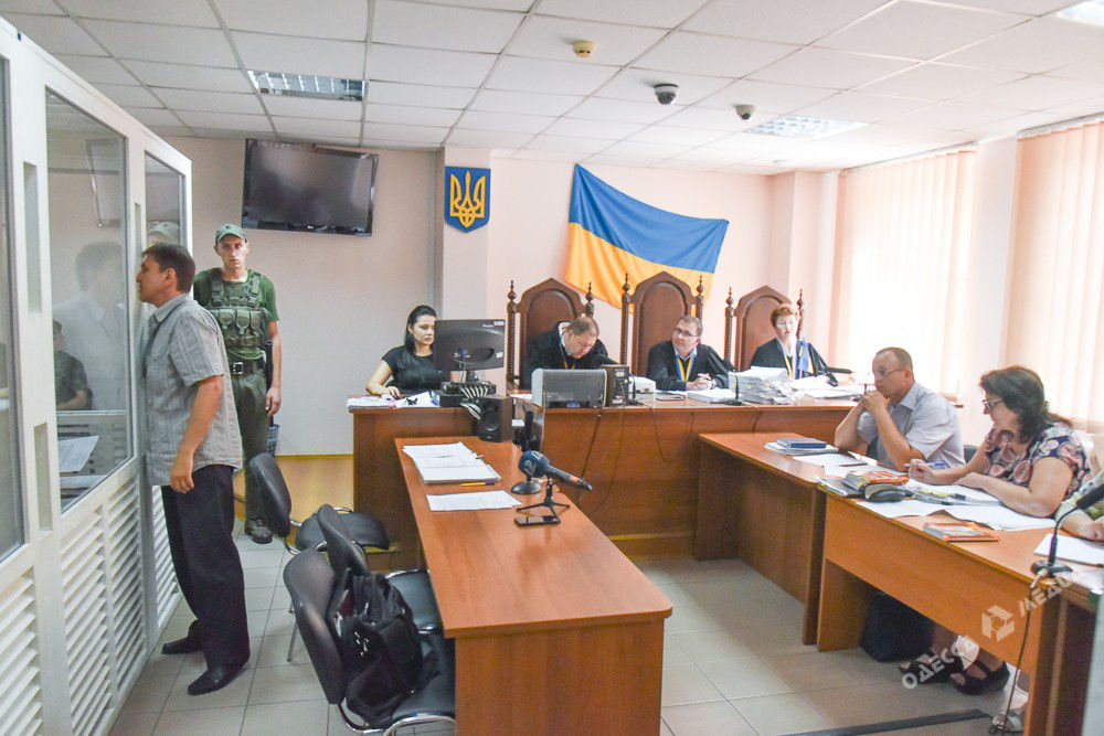 Двух контрабандистов из Молдовы приговорили к 11 годам в Одессе.