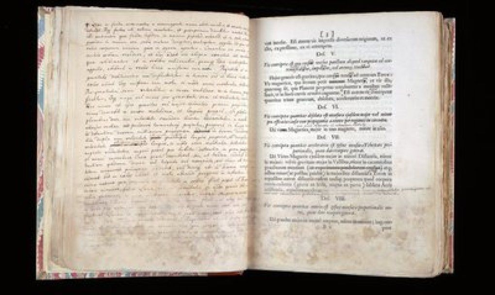 Ediţia princeps a lucrării lui Isaac Newton „Principia Mathematica” ar putea deveni cel mai scump text tipărit scos la licitaţie. Foto: Cambridge University Library