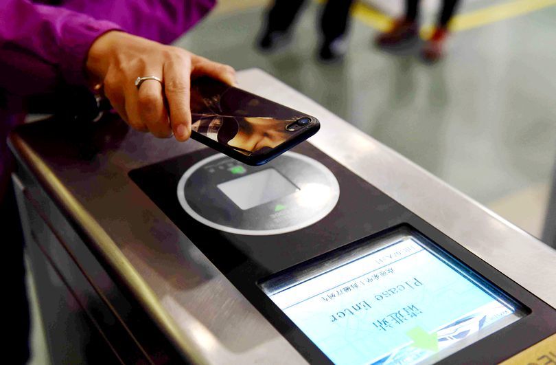 China introduce inteligența artificială în metroul din Shanghai