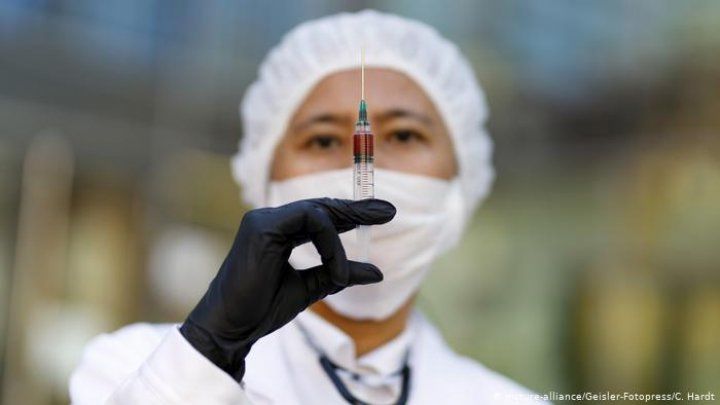 Минздрав: 99 процентов пациентов, заболевших COVID-19, не были привиты.