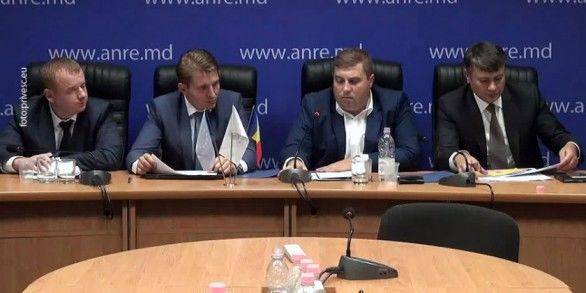 La șefia ANRE aspiră Victor Parlicov, expert în energetică (IDIS „Viitorul”) și fost director al instituției. 