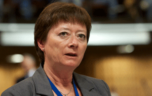 Lise Christoffersen, crede că anticipatele ar putea genera consecinţe grave pentru viitorul european. 