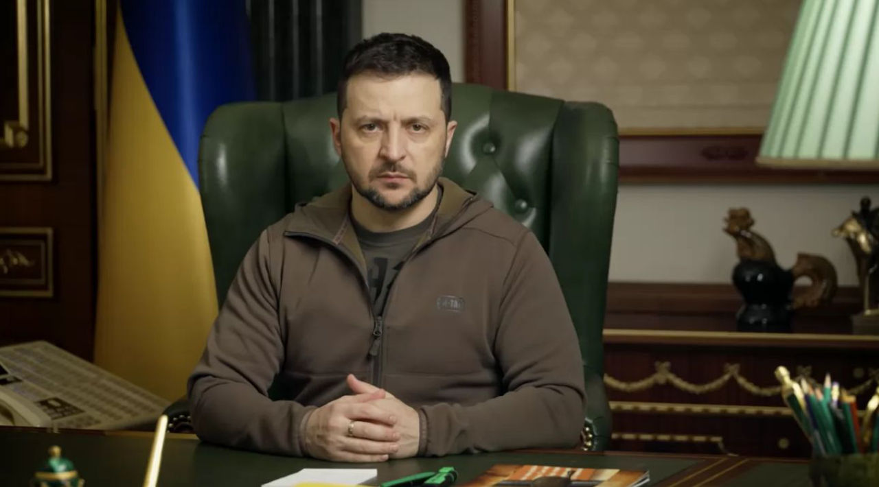 Зеленский о ПВО: В следующем году станет еще сильнее и результативнее.