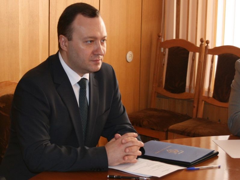 Среди прочих генпрокурор упомянул представителей Нацбанка, правительства, парламента и Национальной комиссии по финансовому рынку. Фото: vfokuse.md