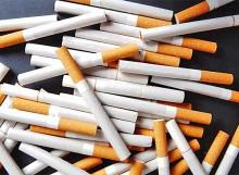  Doi moldoveni s-au ales cu lucrare penală întocmita de autoritatile romane, pentru contrabanda a peste 600 de pachete de ţigări.