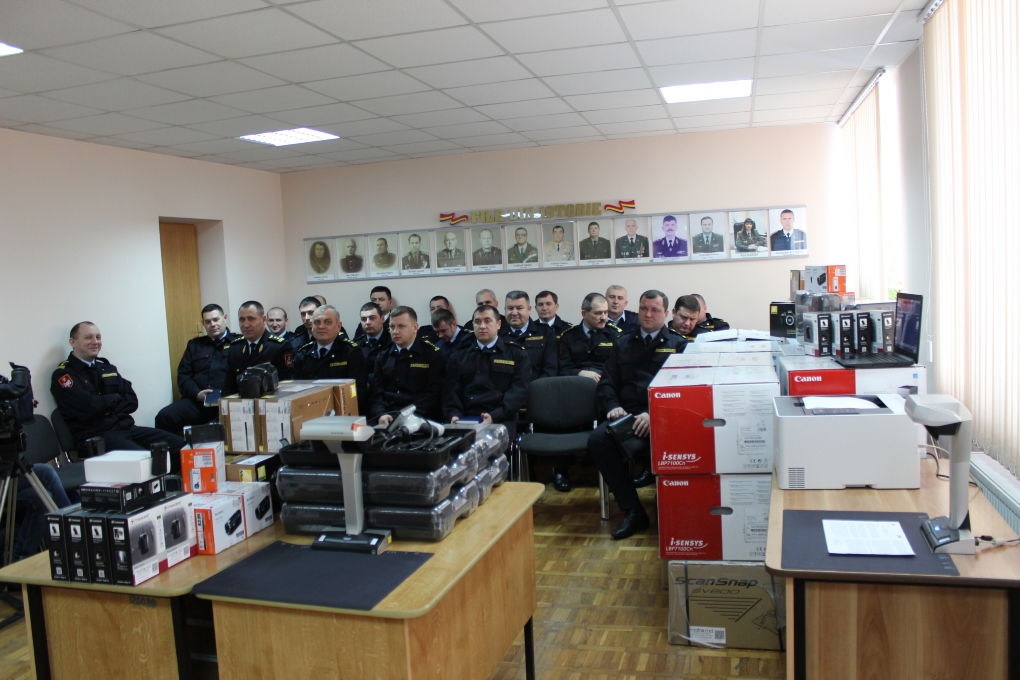Tehnică pentru documentarea torturii, oferită penitenciarelor. Foto: penitenciar.gov.md