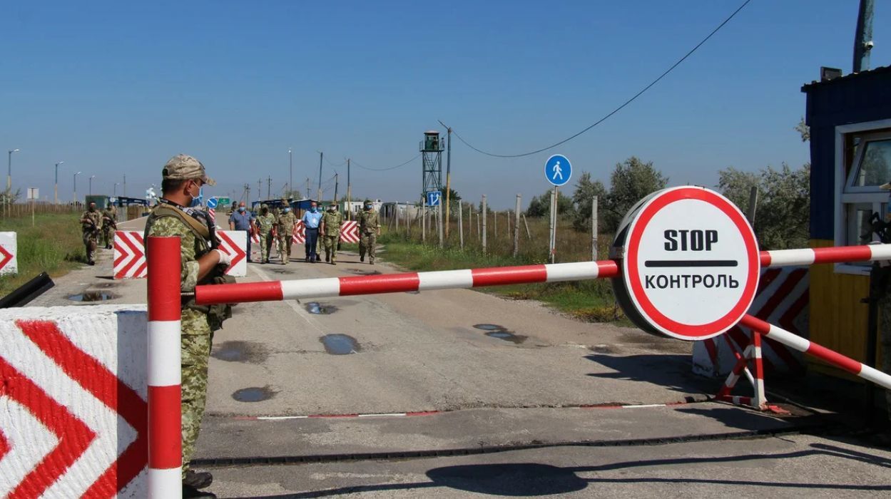 Белоруссия увеличила число пограничников на границе с Украиной.