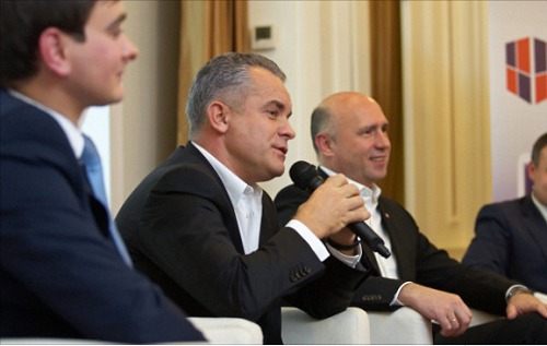 Din Clubul economic al tinerilor antreprenori fac parte întreprinzători democrați cu inițiativă.