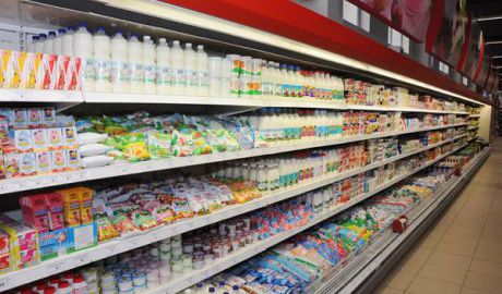 Livrările celui mai mare producător de lactate din regiune au scăzut cu 30 la sută în ultima lună.