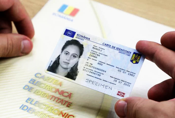 Cetățenii români fără domiciliu în România vor putea obține noua carte electronică de identitate.