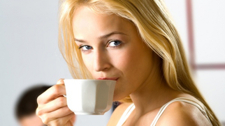  Reducerea riscului a fost de 35% la femeile care nu au folosit niciodată anticoncepţionale şi de 43% la femeile trecute de vârsta menopauzei .