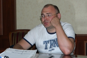Представитель Центризбиркома Максим Капанжи.