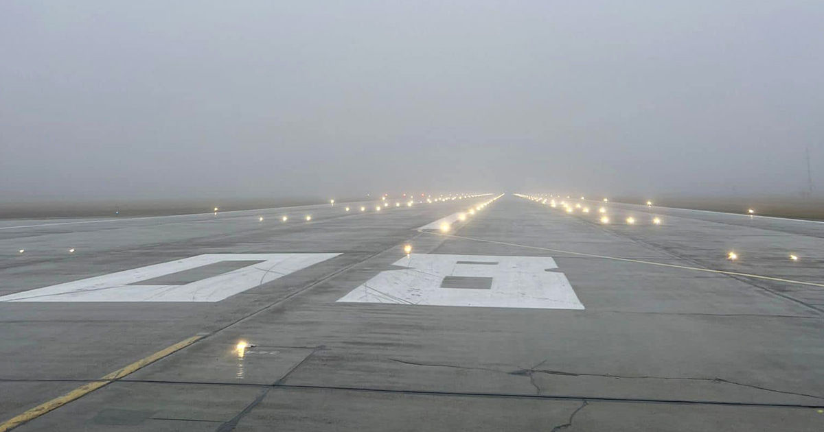 Pe Aeroportul Chișinău, testat sistemul pentru aterizarea sigură a avioanelor în condiții de ceață.