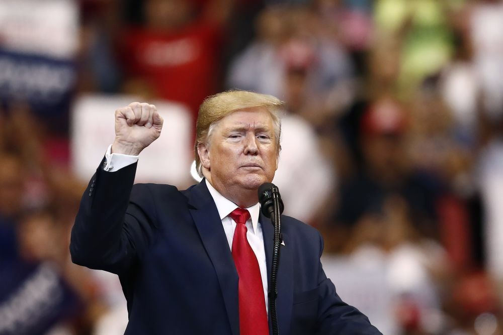 Трамп предупредил американцев об «очень трудных» двух неделях.