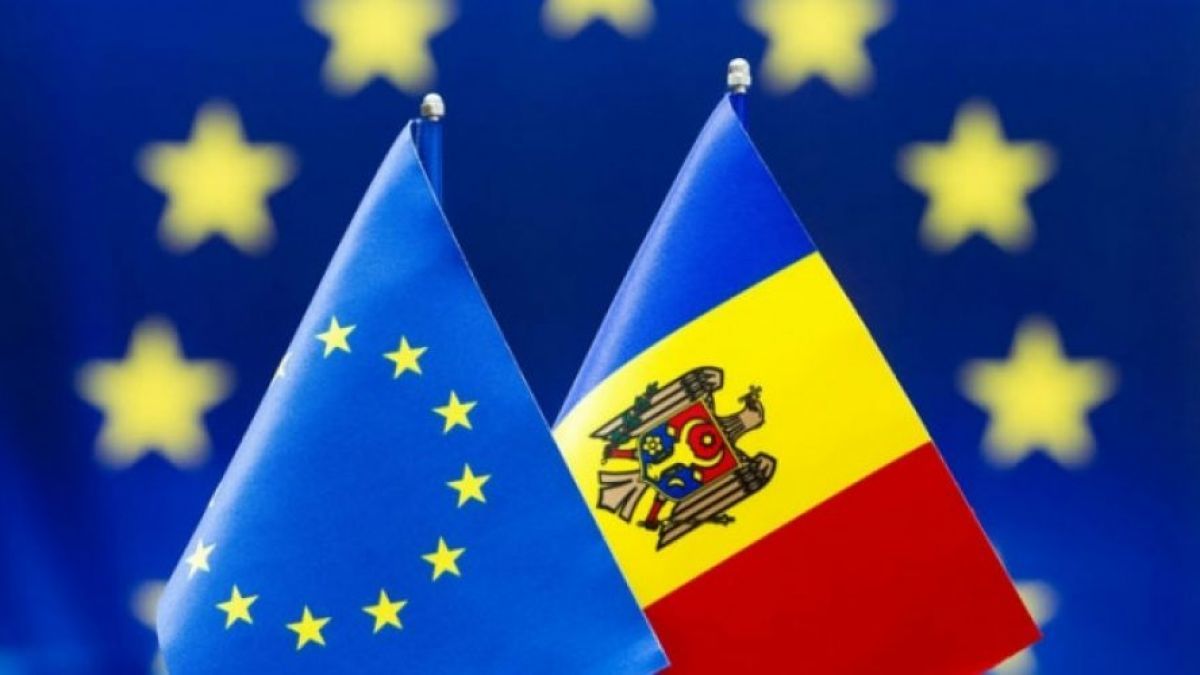 За четыре года число молдаван, негативно относящихся к ЕС, сократилось вдвое.