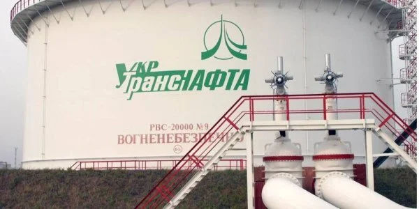 Украина остановила прокачку российской нефти по «Дружбе» в сторону Венгрии, Чехии и Словакии.