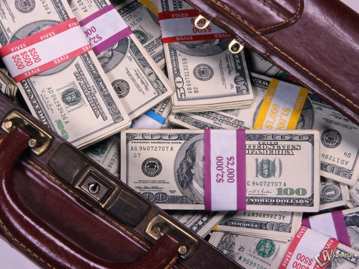 Ветер «украл» $20,5 тысяч из машины инкассаторов в США.