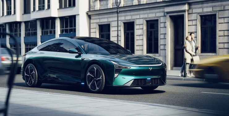 Geely и Volvo создали конкурента Tesla за $35 000.