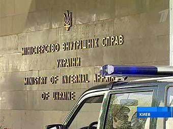 На Украине сейчас идет переаттестация сотрудников правоохранительных органов.