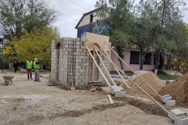 В Бешалме ведутся работы по строительству бювета. Фото: gagauzinfo.md.