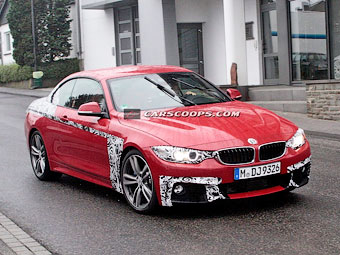 Kабриолет BMW 4-Series, был заснят с минимальным количеством камуфляжа. 