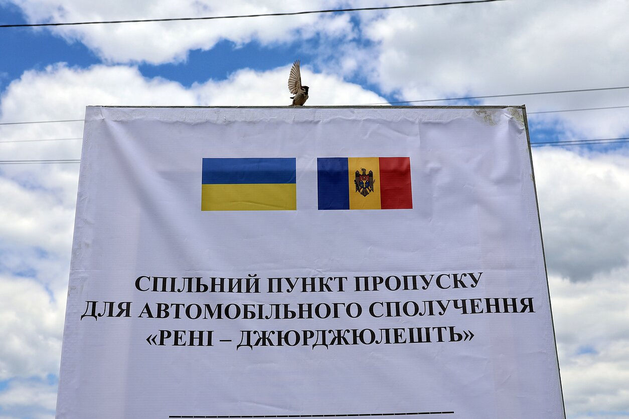 Атаками на КПП Россия пытается отрезать Одессу от Молдовы.