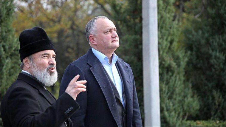 Igor Dodon a plecat cu Episcopul de Fălești și Bălți pe Muntele Athos.