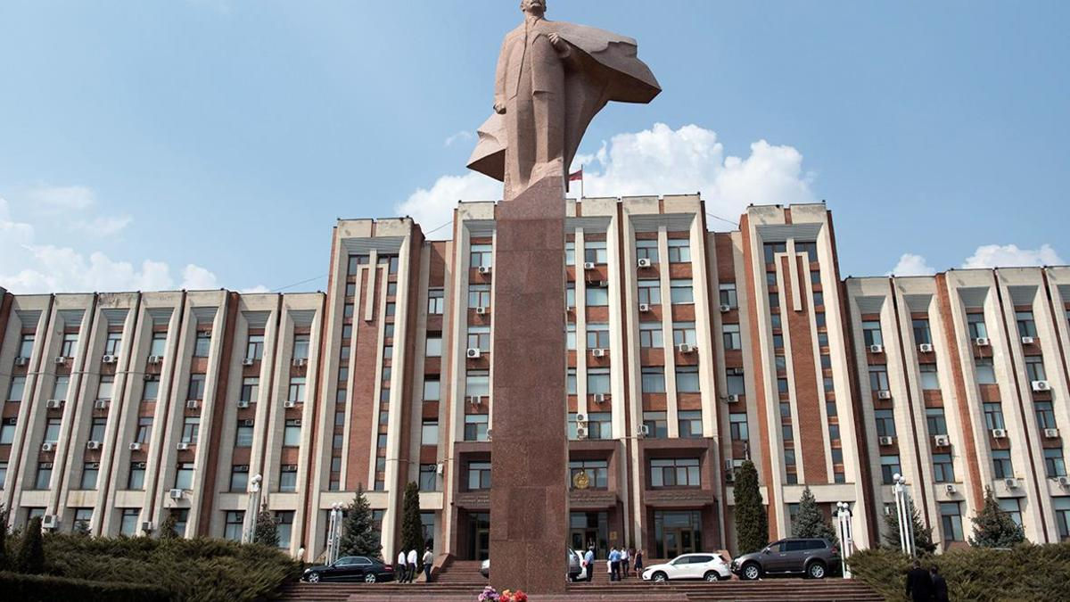 В Приднестровье намерены еще на месяц продлить режим ЧП.