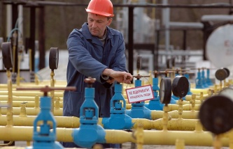 О снижении цены на газ на 33% объявил президент РФ Владимир Путин по итогам состоявшегося 17 декабря 2013 года заседания российско-украинской межгосударственной комиссии.