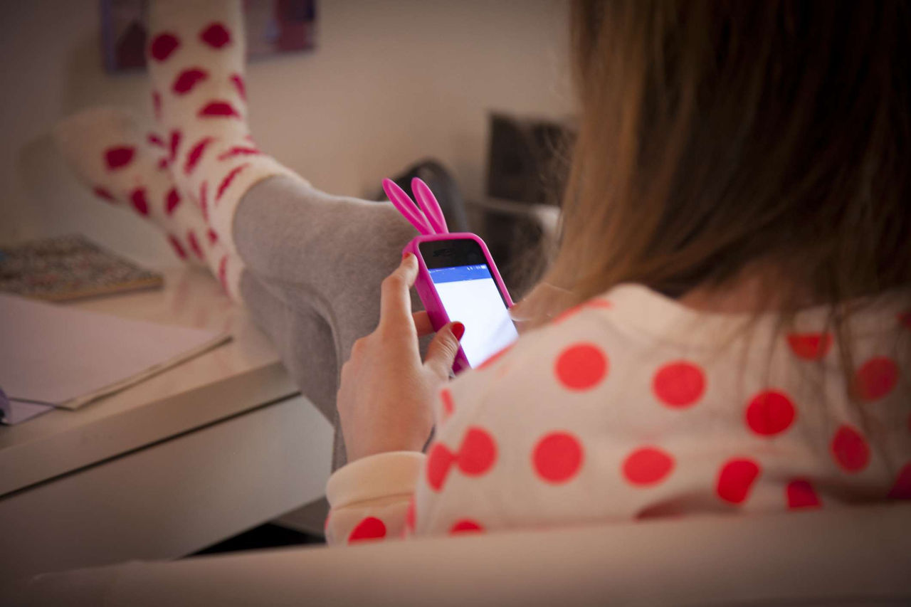 Metodele prin care copiii pot fi protejați de utilizarea excesivă a smartphone-urilor.