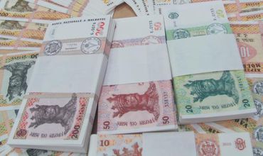 Guvernul a aprobat majorarea cu 20 la sută a salariilor la asistenții sociali comunitari.  