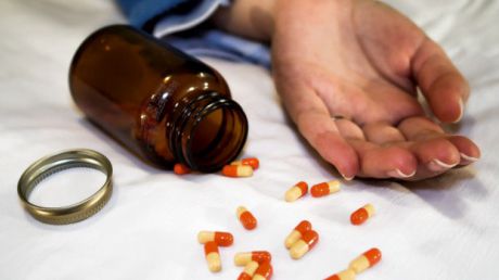 O femeie de 48 de ani din comuna Ciorescu a încercat să-şi pună capăt zilelor cu ajutorul medicamentelor. Foto: ph-online.ro