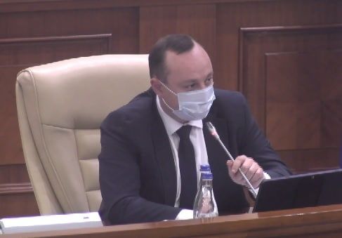 Батрынча: Призываю ПДС соблюдать рекомендации Венецианской комиссии.