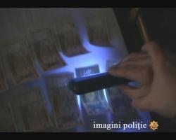 Astfel, pe 13 februarie, suspectul a fost susprins în flagrant, în biroul de serviciu, în timp ce primimea șpaga.