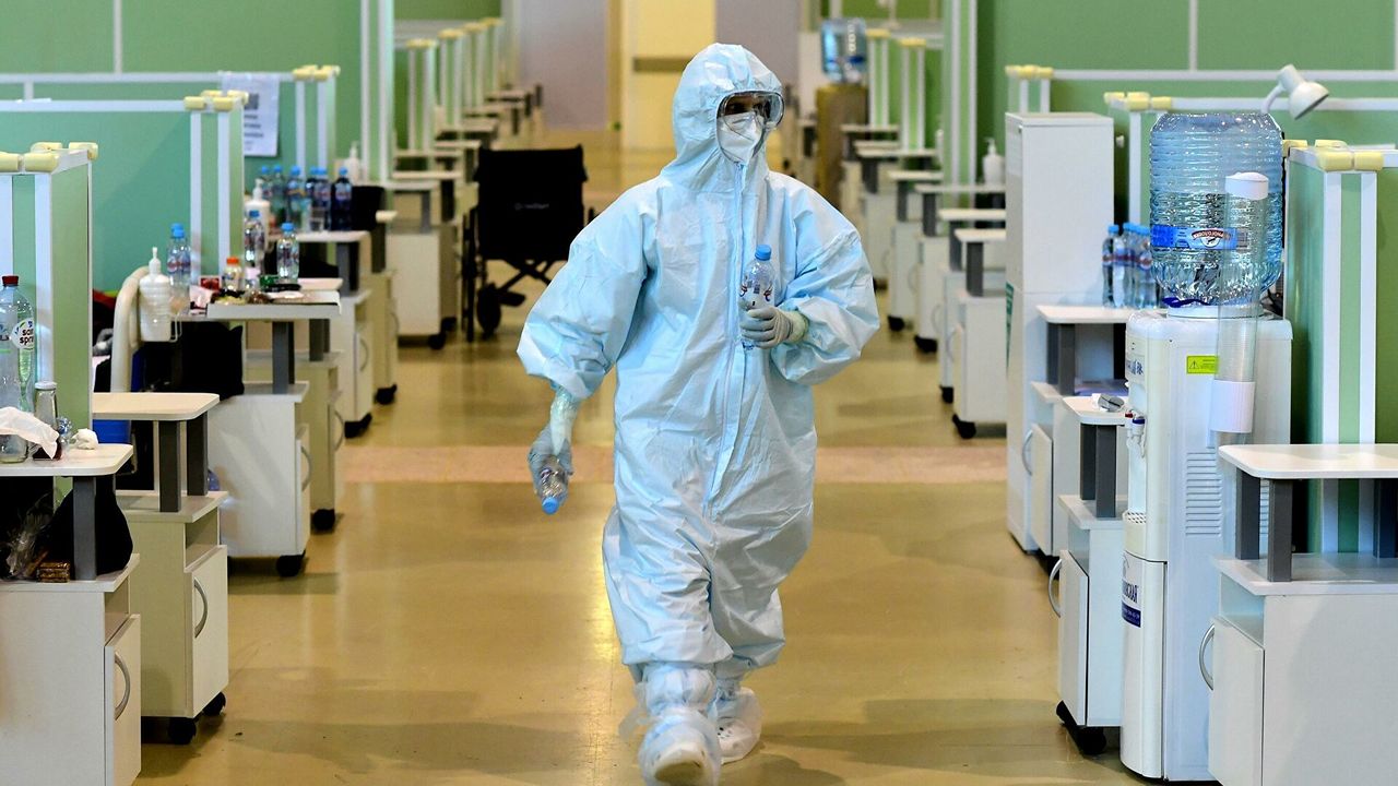 Число случаев COVID-19 в мире превысило 234 млн.