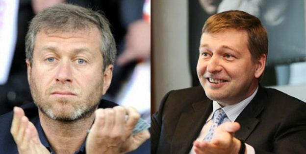 Любимого футболиста одного из богатейших людей России Романа Абрамовича заманил другой российский миллиардер Дмитрий Рыболовлев.