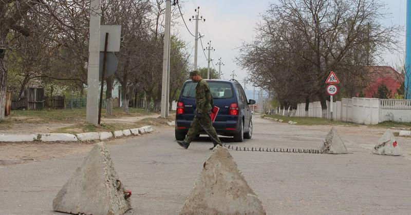 Posturile instalate ilegal de Tiraspol în Zona de Securitate, demontate.