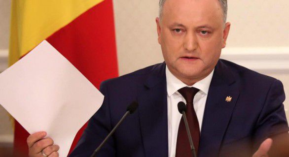 PL va contesta la CCM referendumul lui Dodon. Foto: presedinte.md
